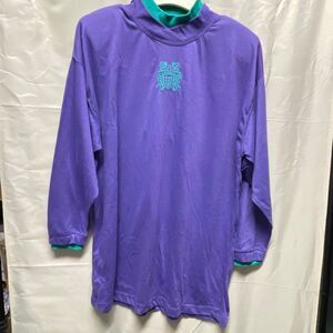 NWT Vintage Erika & Company size embroidered crest top